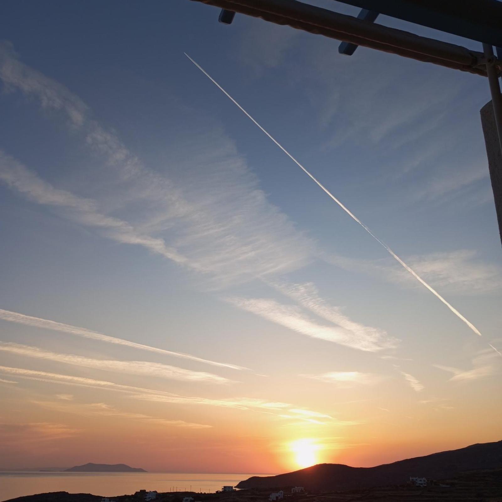 Iliopetra Residence Agios Romanos Eksteriør billede