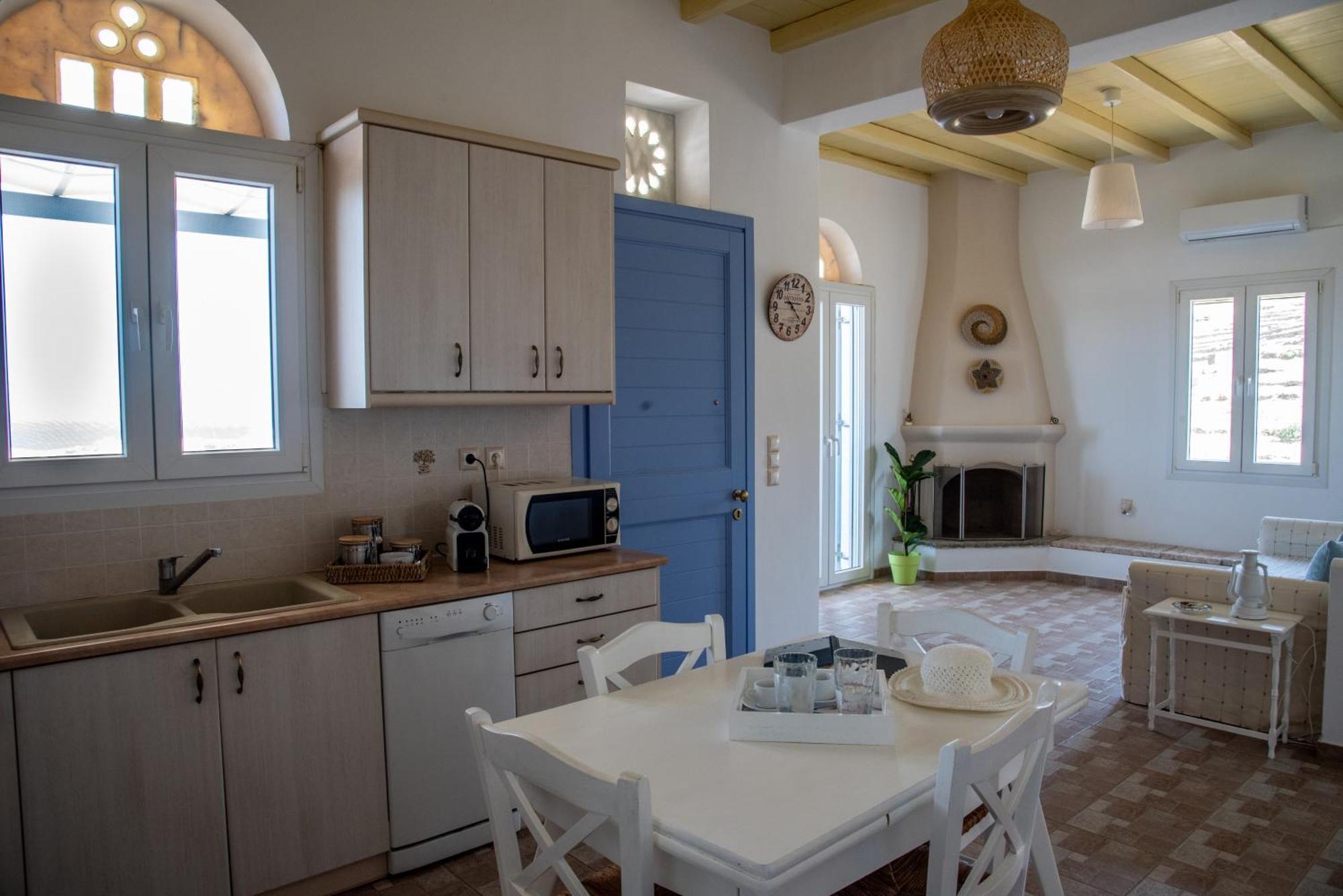 Iliopetra Residence Agios Romanos Eksteriør billede