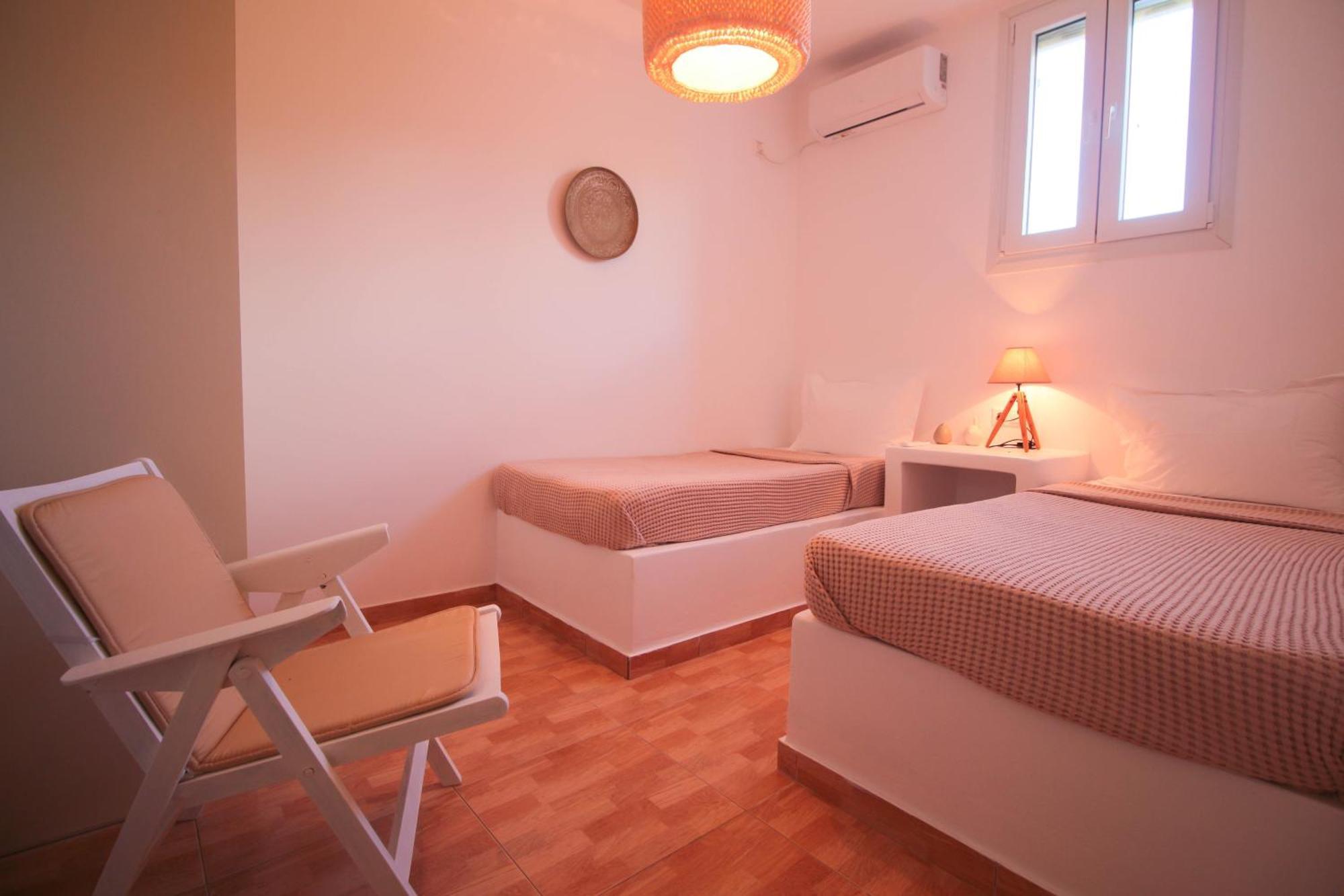 Iliopetra Residence Agios Romanos Eksteriør billede